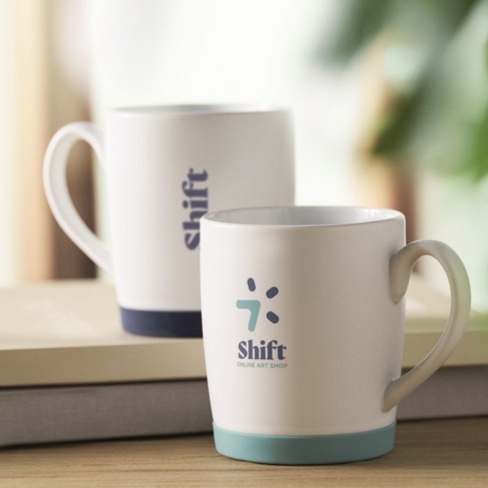 Verres et articles pour le déjeuner